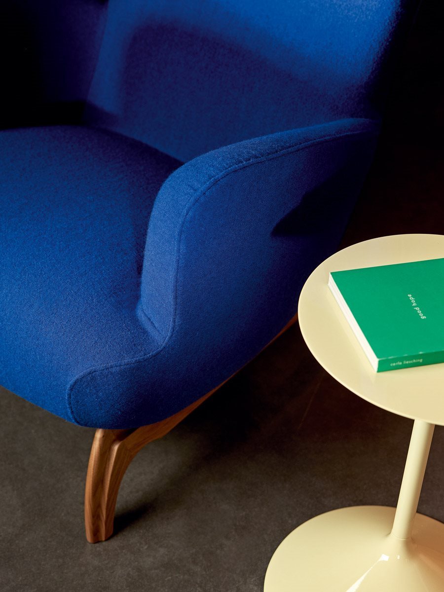 Zanotta_poltronaArdeaCM882_IG06-R32956-noce-web(0)